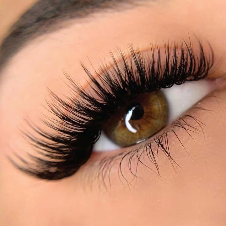 Lash Extensions Close Up